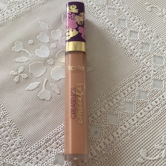 🔥HP 🆕 Tarte Creaseless Undereye Concealer, 43N, NWOB - Picture 4 of 6